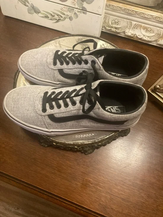 Vans Men’s Gray Canvas Old Skool Sneakers with Black Stripe Size 9.5 Men’s - Picture 14 of 15